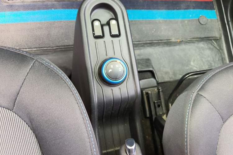 Used Wuling Hongguang MINIEV 2020 Freedom Version Lithium Iron Phosphate Gear Lever