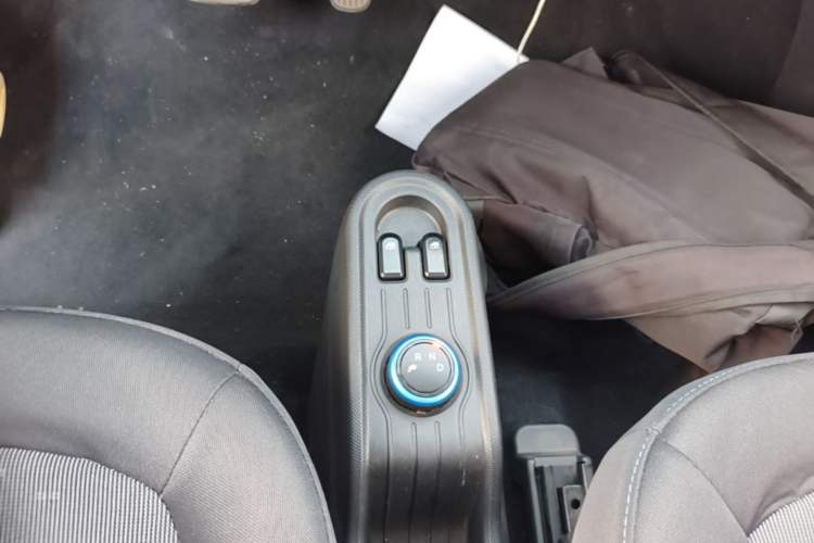 Used Wuling Hongguang MINIEV 2020 Freedom Version Lithium Iron Phosphate Gear Lever