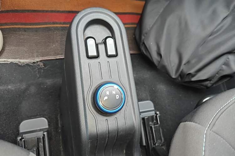 Used Wuling Hongguang MINIEV 2020 Freedom Version Lithium Iron Phosphate Gear Lever