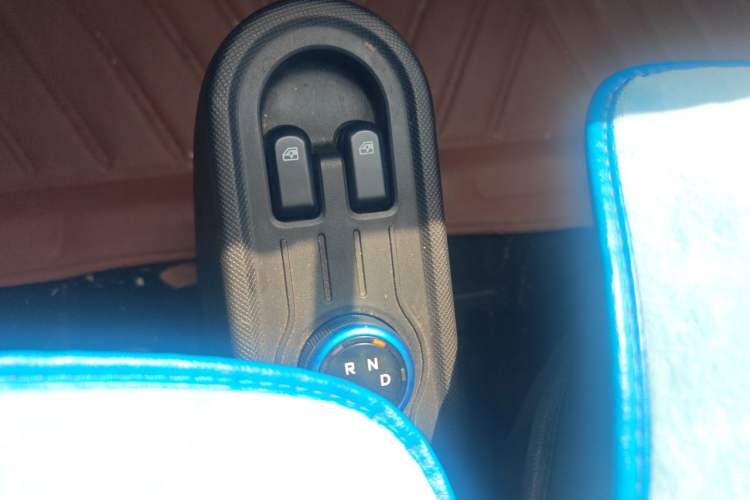 Used Wuling Hongguang MINIEV 2020 Zizai Version Lithium-NMC Gear Lever