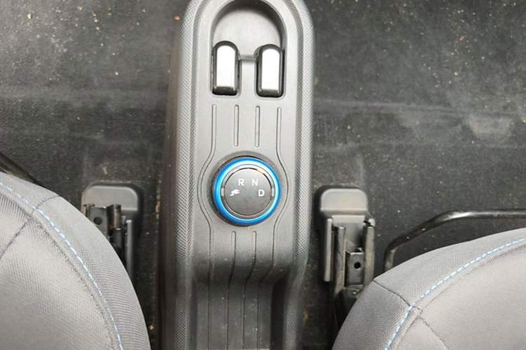 Used Wuling Hongguang MINIEV 2020 Freedom Version Lithium Iron Phosphate Gear Lever