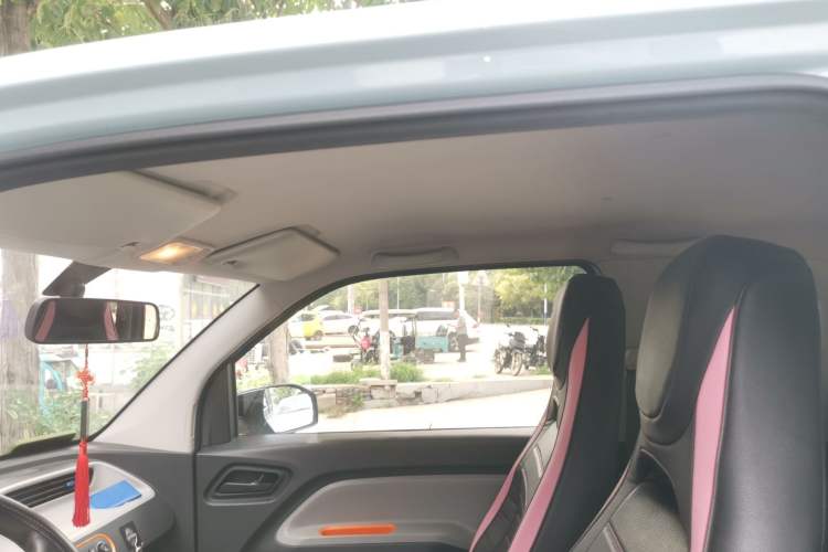 Used Wuling Hongguang MINIEV 2020 Enjoyment Model Lithium Iron Phosphate Headliner