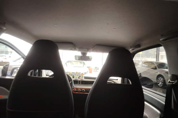Used Wuling Hongguang MINIEV 2020 Freedom Version Lithium Iron Phosphate Headliner