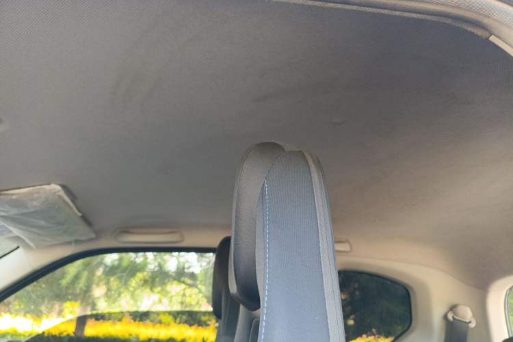 Used Wuling Hongguang MINIEV 2020 Enjoy Edition Lithium-Ion Battery Headliner