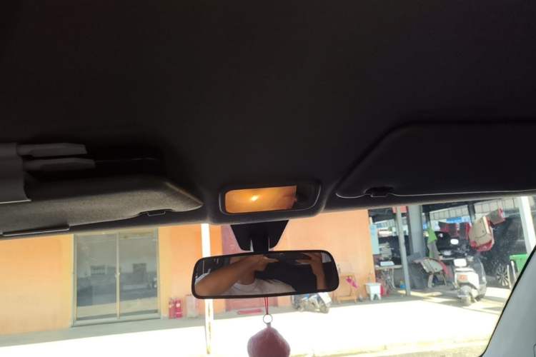 Used Wuling Hongguang MINIEV 2020 Freedom Version Lithium Iron Phosphate Headliner