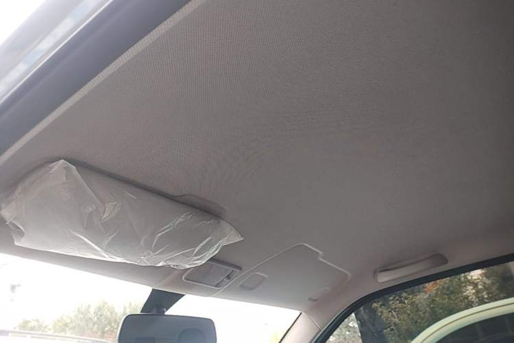 Used Wuling Hongguang MINIEV 2020 Easy Version Lithium-Ion Battery Headliner