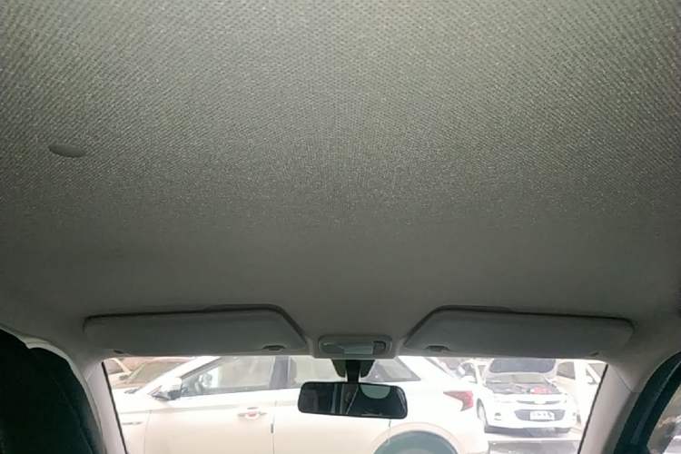 Used Wuling Hongguang MINIEV 2020 Enjoyment Model Lithium Iron Phosphate Headliner