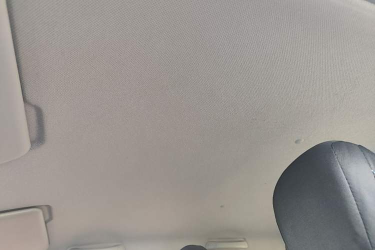 Used Wuling Hongguang MINIEV 2020 Enjoyment Model Lithium Iron Phosphate Headliner