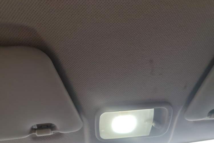 Used Wuling Hongguang MINIEV 2020 Enjoyment Model Lithium Iron Phosphate Headliner
