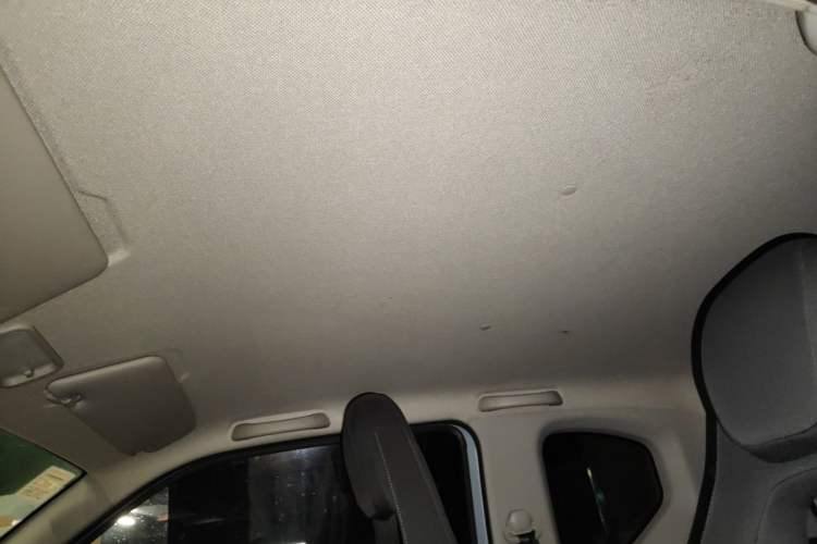 Used Wuling Hongguang MINIEV 2020 Enjoyment Model Lithium Iron Phosphate Headliner