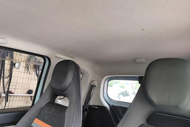 Used Wuling Hongguang MINIEV 2020 Enjoy Edition Lithium-Ion Battery Headliner