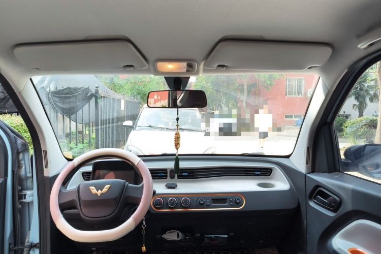 Used Wuling Hongguang MINIEV 2020 Freedom Version Lithium Iron Phosphate Headliner
