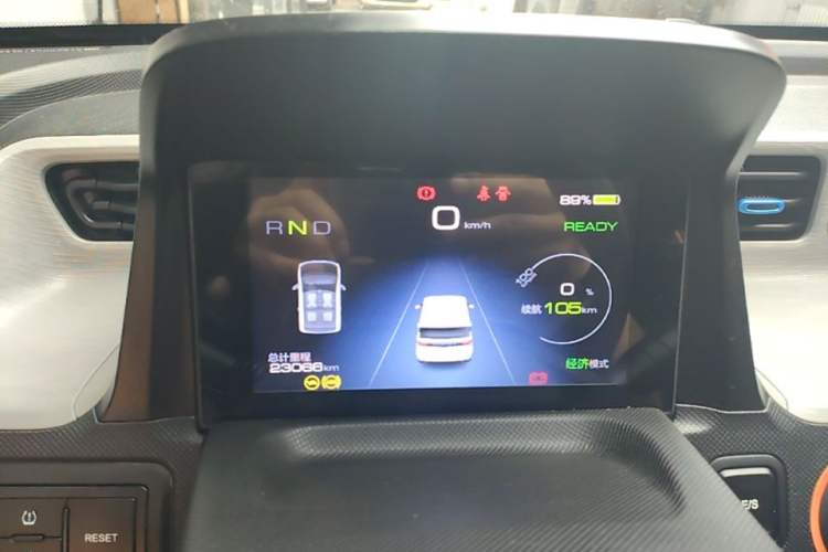 Used Wuling Hongguang MINIEV 2020 Freedom Version Lithium Iron Phosphate Instrument Cluster