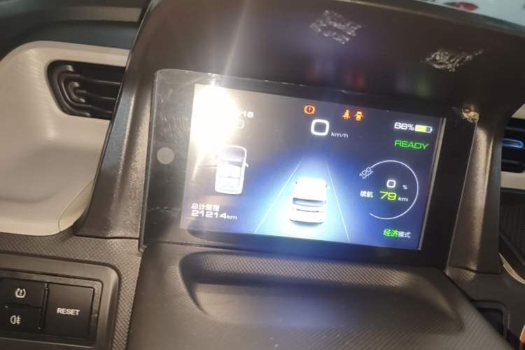 Used Wuling Hongguang MINIEV 2020 Freedom Version Lithium Iron Phosphate Instrument Cluster