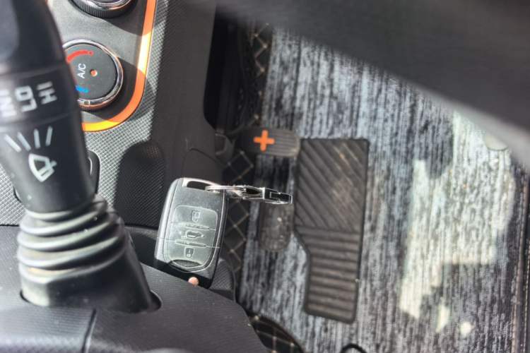 Used Wuling Hongguang MINIEV 2020 Enjoy Edition Lithium-Ion Battery Interior 1