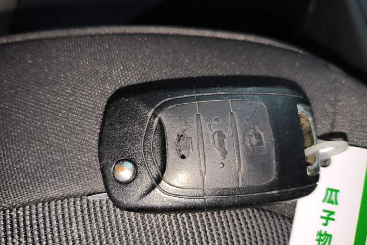 Used Wuling Hongguang MINIEV 2020 Enjoyment Model Lithium Iron Phosphate Interior 1