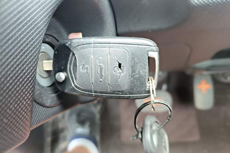 Used Wuling Hongguang MINIEV 2020 Enjoyment Model Lithium Iron Phosphate Interior 1