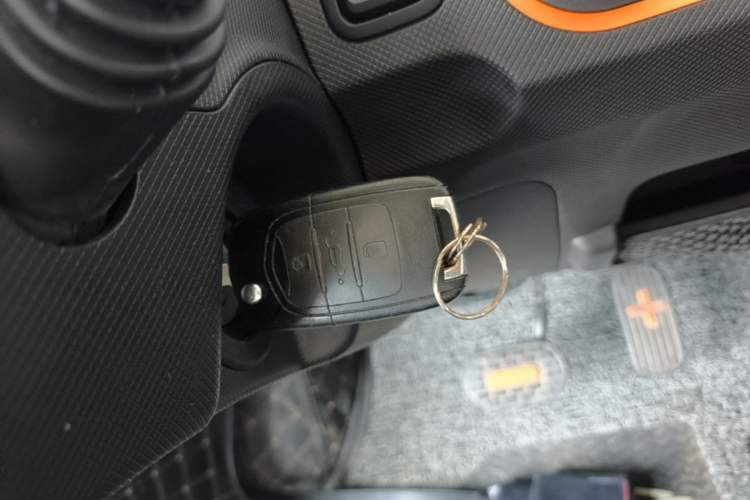 Used Wuling Hongguang MINIEV 2020 Freedom Version Lithium Iron Phosphate Interior 1
