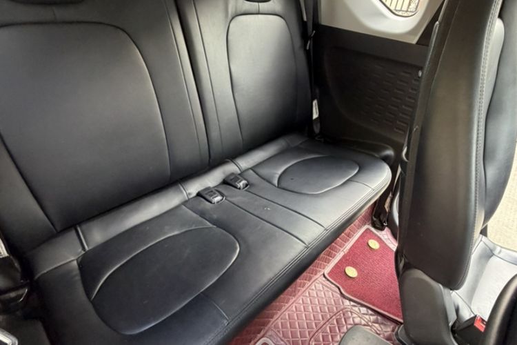 Used Wuling Hongguang MINIEV 2020 Enjoyment Model Lithium Iron Phosphate Interior 3