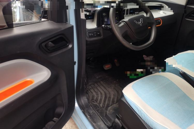 Used Wuling Hongguang MINIEV 2020 Freedom Version Lithium Iron Phosphate Interior 3