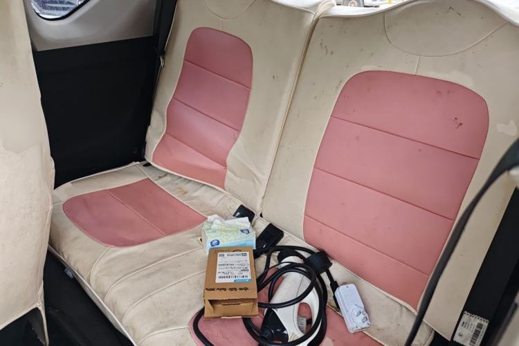 Used Wuling Hongguang MINIEV 2020 Enjoy Edition Lithium-Ion Battery Interior 4