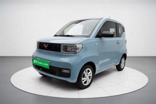 Używany Wuling Hongguang MINIEV 2020 Enjoyment Model Lithium Iron Phosphate
