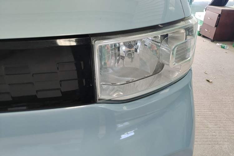 Used Wuling Hongguang MINIEV 2020 Zizai Version Lithium-NMC Left Front Headlight