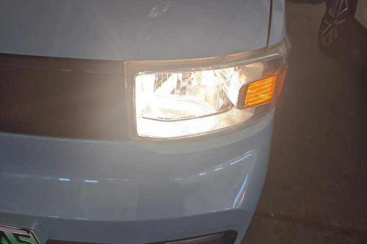 Used Wuling Hongguang MINIEV 2020 Easy Version Lithium-Ion Battery Left Front Headlight