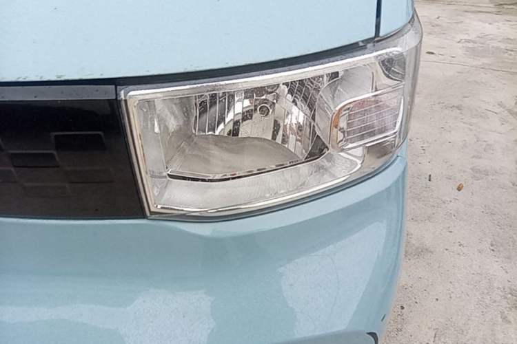 Used Wuling Hongguang MINIEV 2020 Freedom Version Lithium Iron Phosphate Left Front Headlight