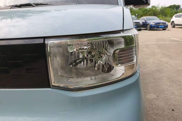 Used Wuling Hongguang MINIEV 2020 Freedom Version Lithium Iron Phosphate Left Front Headlight
