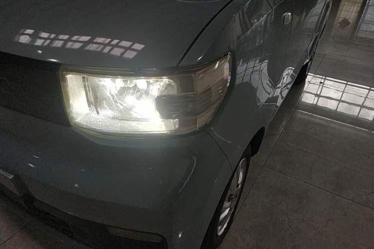 Used Wuling Hongguang MINIEV 2020 Freedom Version Lithium Iron Phosphate Left Front Headlight