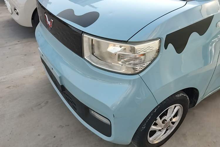 Used Wuling Hongguang MINIEV 2020 Freedom Version Lithium Iron Phosphate Left Front Headlight