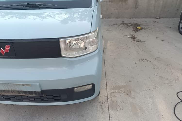 Used Wuling Hongguang MINIEV 2020 Freedom Version Lithium Iron Phosphate Left Front Headlight
