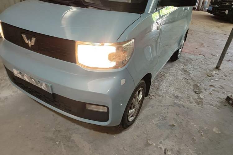 Used Wuling Hongguang MINIEV 2020 Freedom Version Lithium Iron Phosphate Left Front Headlight