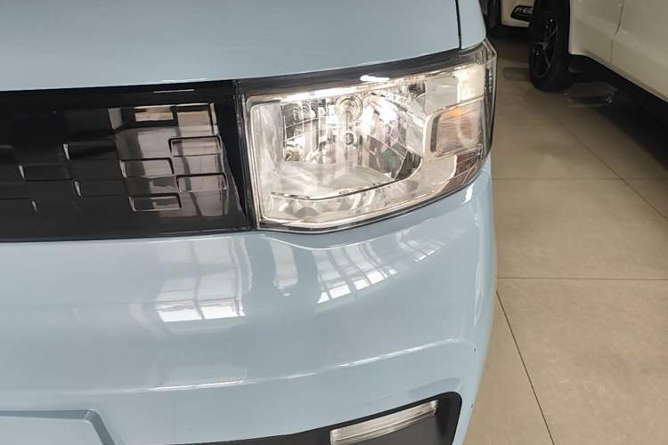 Used Wuling Hongguang MINIEV 2020 Enjoy Edition Lithium-Ion Battery Left Front Headlight