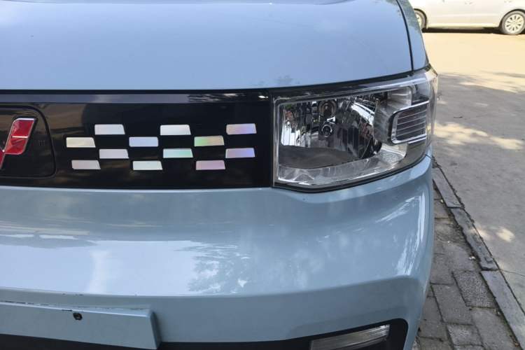 Used Wuling Hongguang MINIEV 2020 Freedom Version Lithium Iron Phosphate Left Front Headlight
