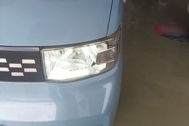 Used Wuling Hongguang MINIEV 2020 Freedom Version Lithium Iron Phosphate Left Front Headlight