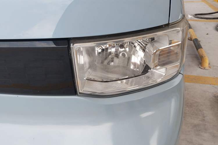 Used Wuling Hongguang MINIEV 2020 Enjoyment Model Lithium Iron Phosphate Left Front Headlight