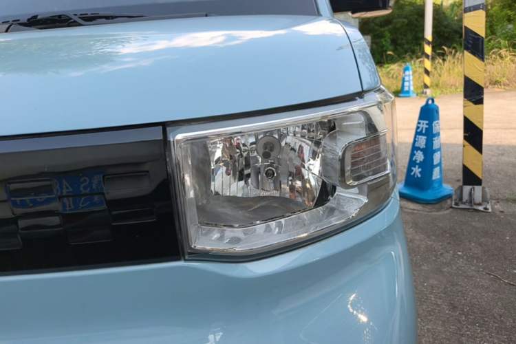 Used Wuling Hongguang MINIEV 2020 Freedom Version Lithium Iron Phosphate Left Front Headlight
