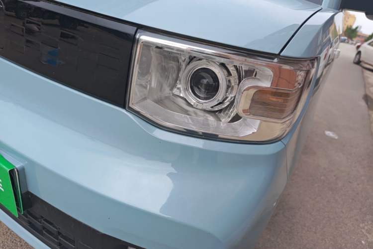 Used Wuling Hongguang MINIEV 2020 Freedom Version Lithium Iron Phosphate Left Front Headlight