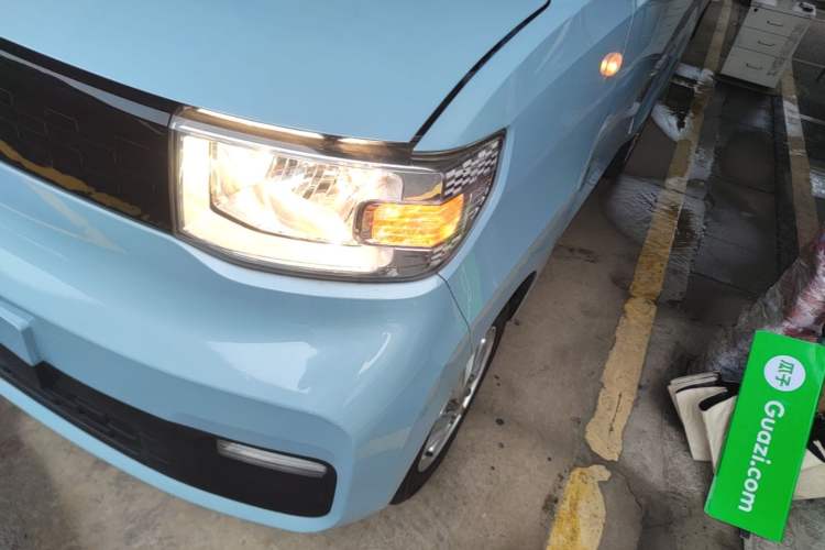 Used Wuling Hongguang MINIEV 2020 Enjoyment Model Lithium Iron Phosphate Left Front Headlight