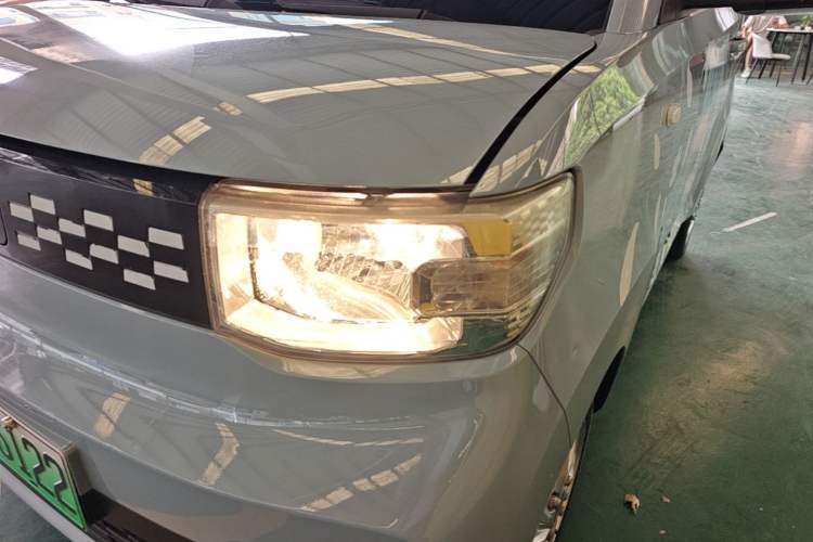 Used Wuling Hongguang MINIEV 2020 Freedom Version Lithium Iron Phosphate Left Front Headlight