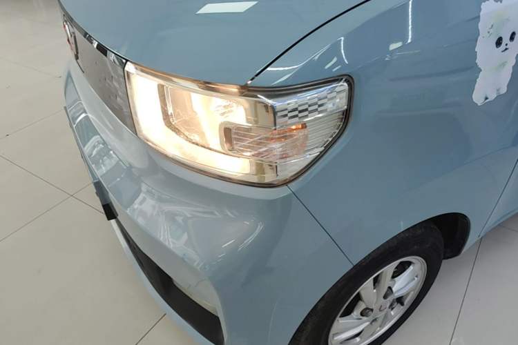 Used Wuling Hongguang MINIEV 2020 Zizai Version Lithium-NMC Left Front Headlight