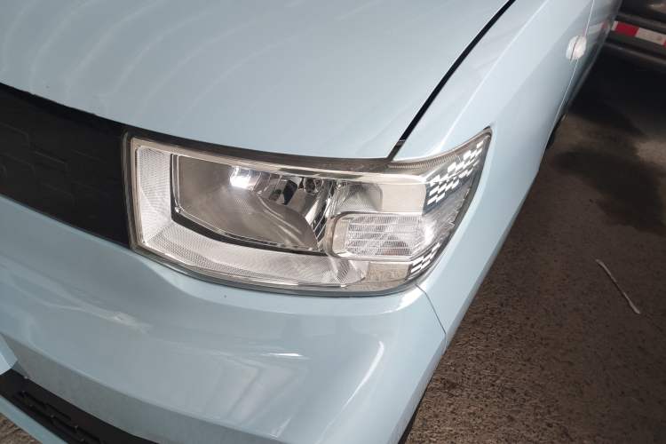 Used Wuling Hongguang MINIEV 2020 Freedom Version Lithium Iron Phosphate Left Front Headlight