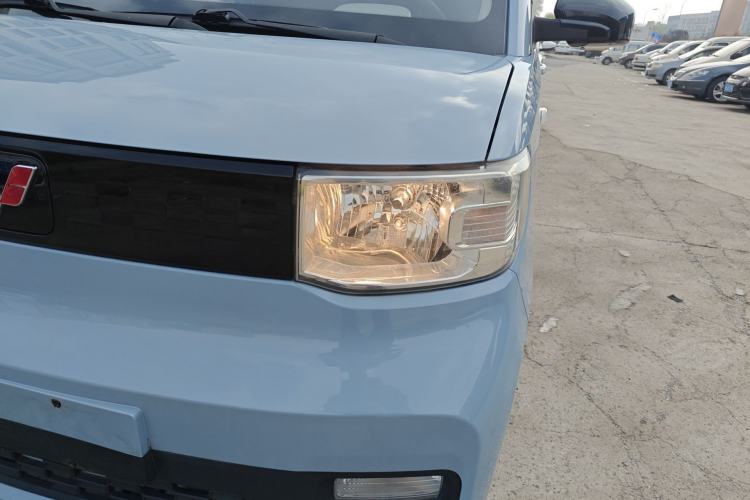 Used Wuling Hongguang MINIEV 2020 Freedom Version Lithium Iron Phosphate Left Front Headlight