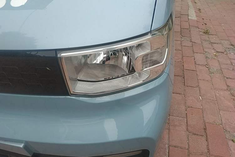 Used Wuling Hongguang MINIEV 2020 Lite Version Lithium Iron Phosphate Left Front Headlight