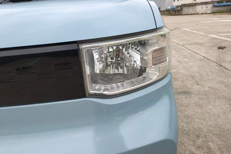 Used Wuling Hongguang MINIEV 2020 Freedom Version Lithium Iron Phosphate Left Front Headlight