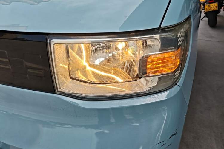 Used Wuling Hongguang MINIEV 2020 Freedom Version Lithium Iron Phosphate Left Front Headlight