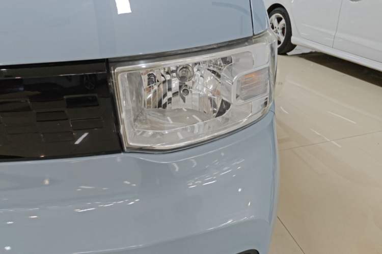 Used Wuling Hongguang MINIEV 2020 Enjoyment Model Lithium Iron Phosphate Left Front Headlight