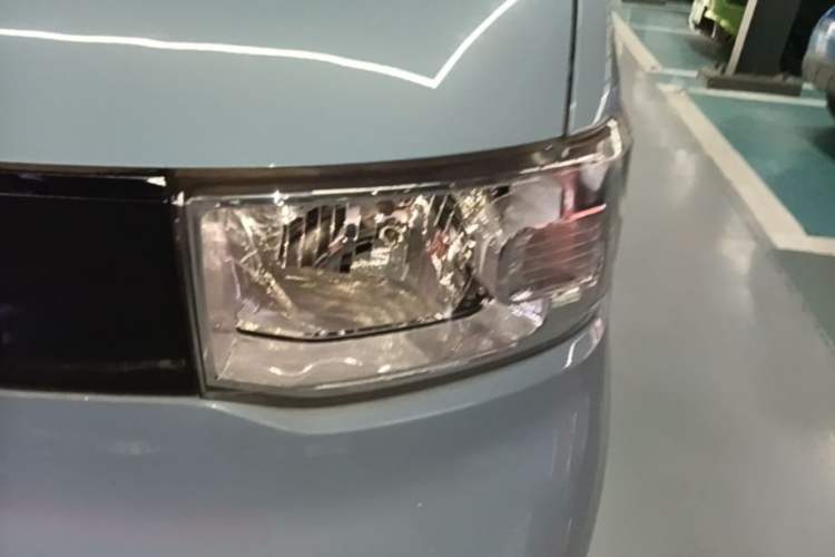 Used Wuling Hongguang MINIEV 2020 Enjoyment Model Lithium Iron Phosphate Left Front Headlight
